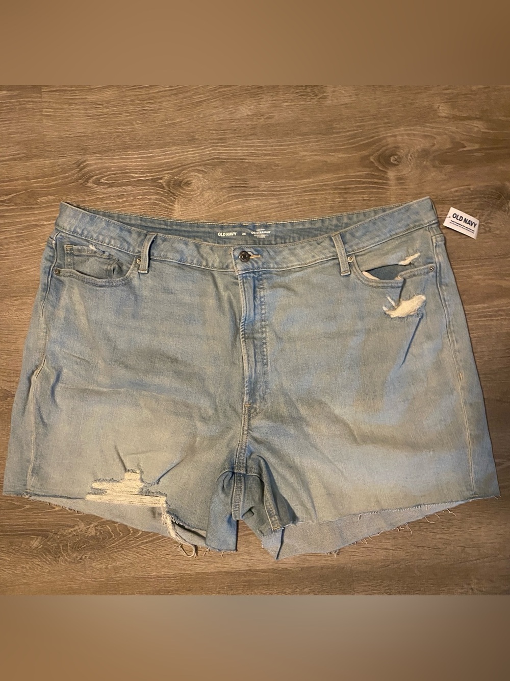 Old Navy Light Wash Distressed Denim Shorts